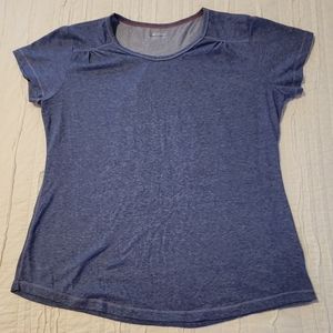 Columbia short sleeve t-shirt style shirt